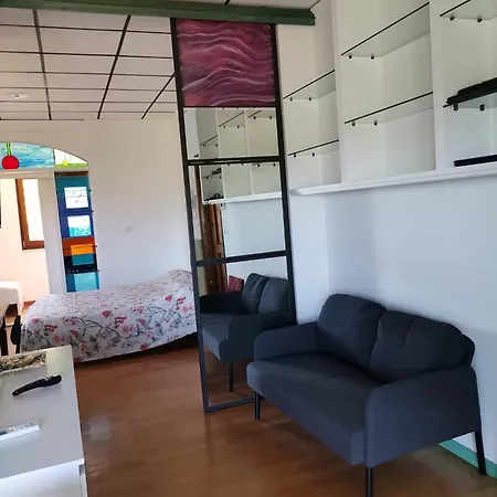 Campagnola شقة