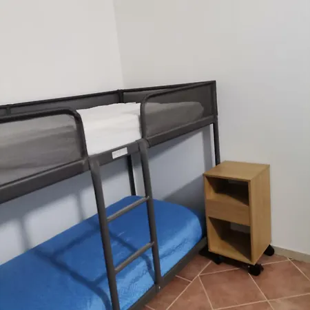شقة Campagnola لانشانو